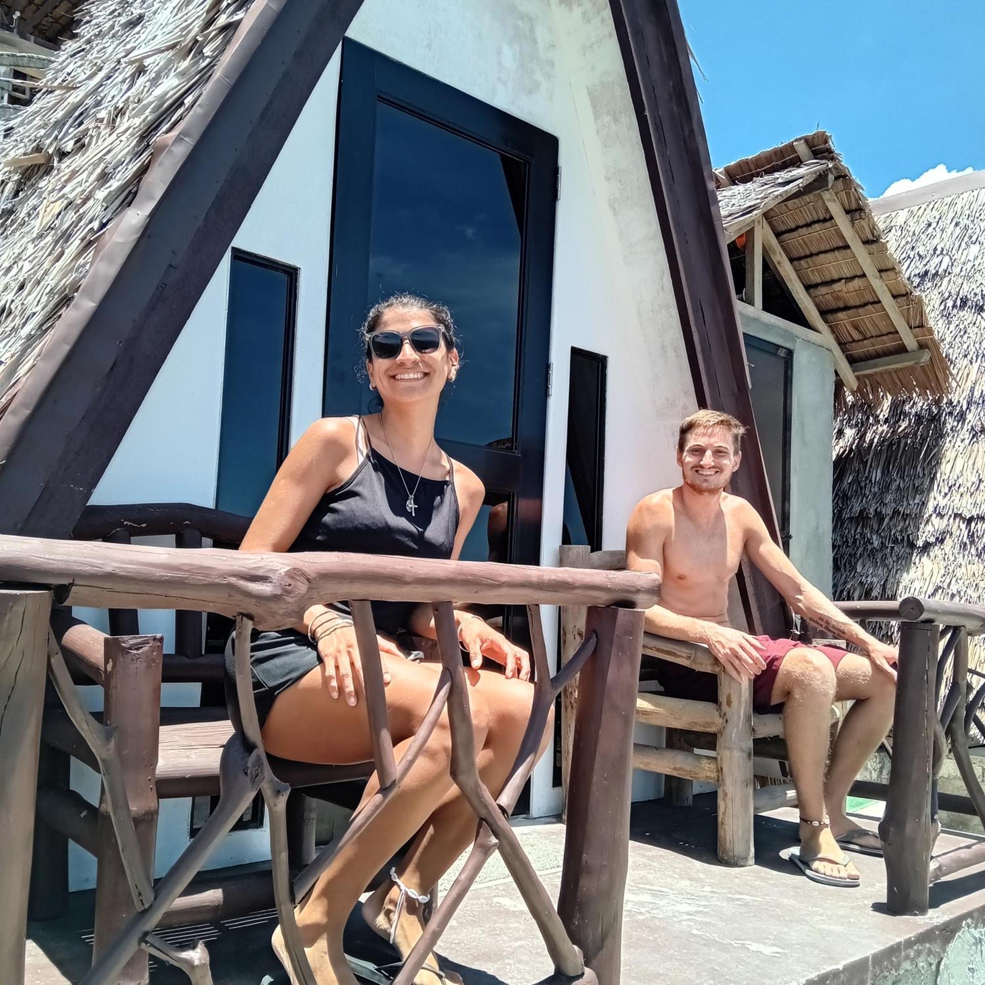Thornton'S Sea View Cafe & Guesthouse Siquijor Buitenkant foto