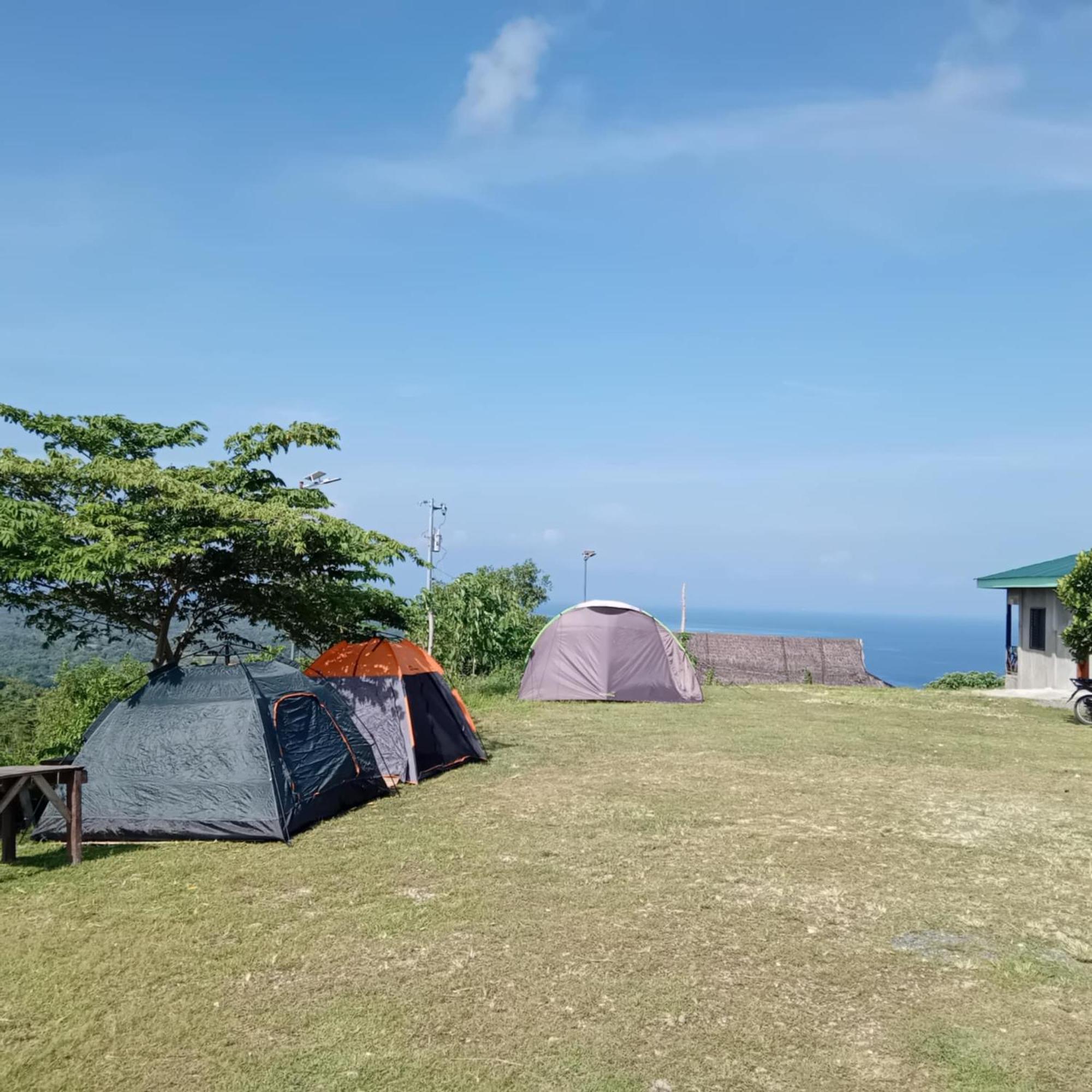 Thornton'S Sea View Cafe & Guesthouse Siquijor Buitenkant foto